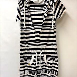 Converse one star hooded cover-up size medium for women